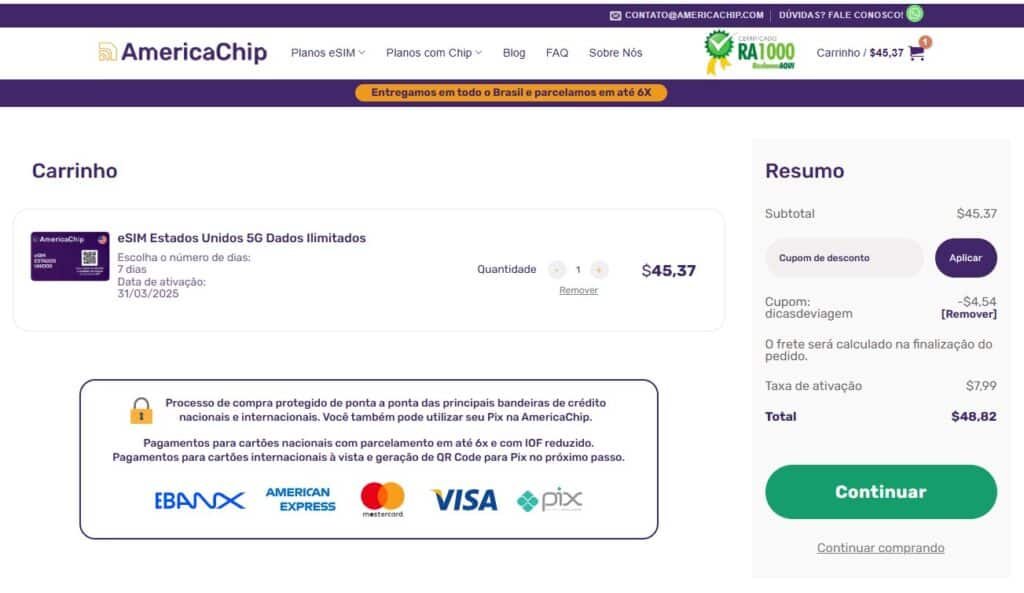 Captura de tela de uma página de checkout on-line da AmericaChip, exibindo um produto eSIM e custo total de US$ 48,82, incluindo taxas. Representa eSIM Tailândia.