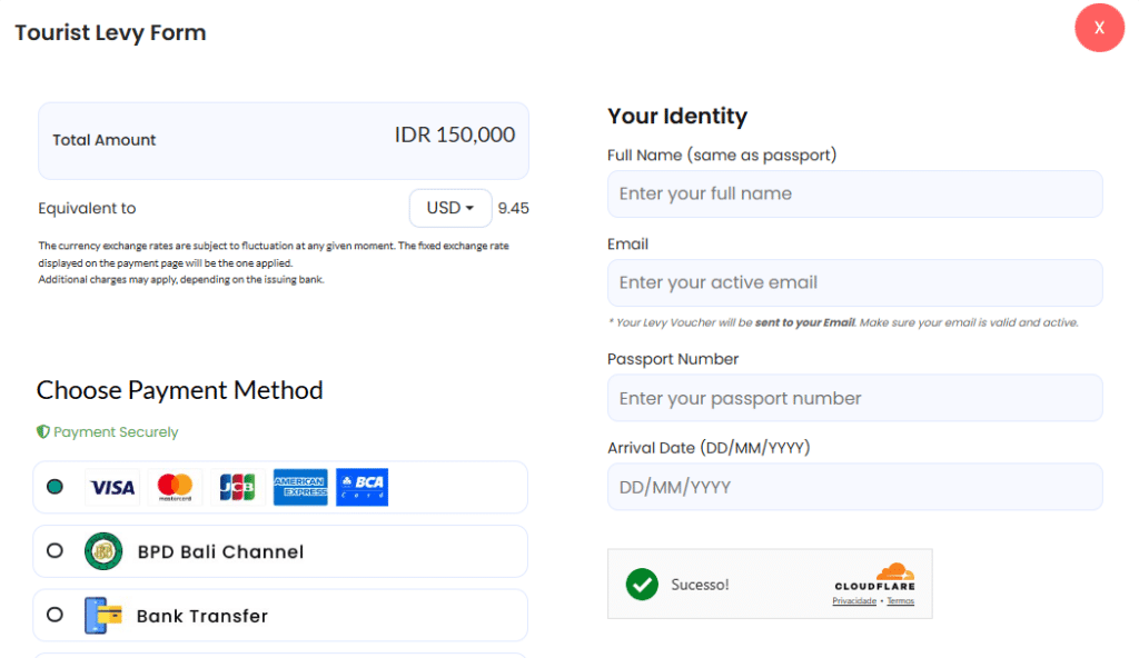 Formulário de taxa de turismo de Nusa Lembongan mostrando o valor total, conversão de moeda, campos para detalhes de identidade e opções de pagamento, incluindo cartões e transferência.